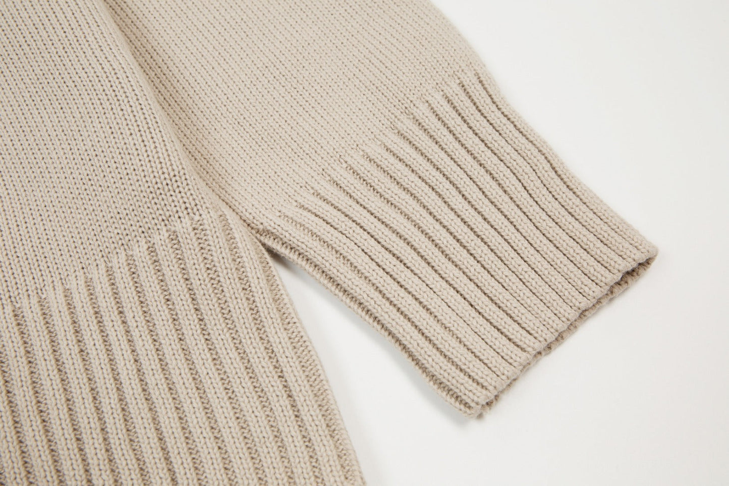 "Heart" - Sweater